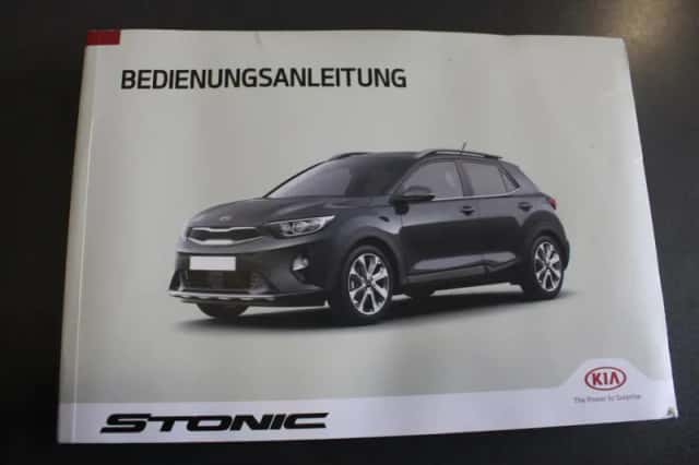 Kia Stonic (2019) thumbnail 15