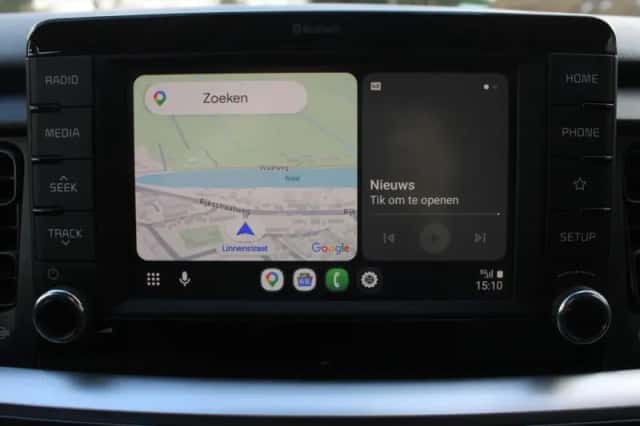 Kia Stonic (2019) thumbnail 10