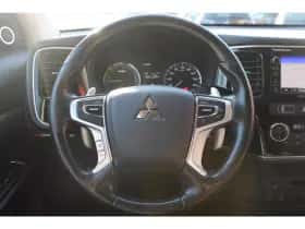 Mitsubishi Outlander thumbnail 8