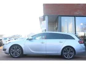 Opel Insignia (2016) thumbnail 2