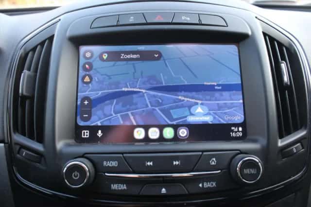 Opel Insignia (2016) thumbnail 11
