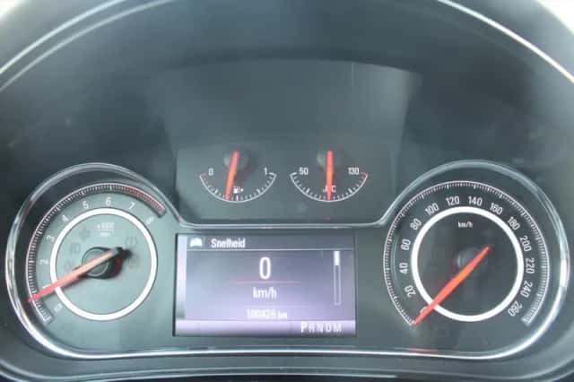 Opel Insignia (2016) thumbnail 9