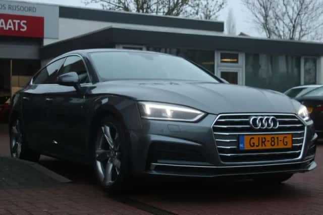 Audi A5 (2020) thumbnail 5