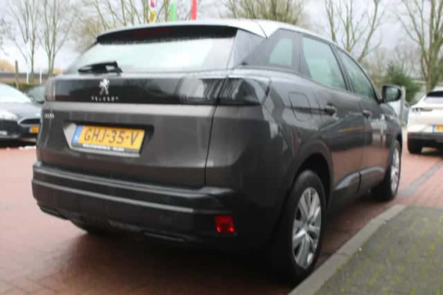 Peugeot 3008 (2021) thumbnail 5