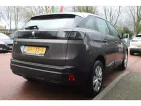 Peugeot 3008 (2021) thumbnail 5