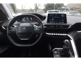 Peugeot 3008 (2021) thumbnail 7