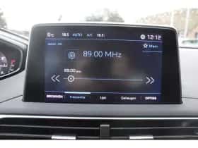 Peugeot 3008 (2021) thumbnail 8