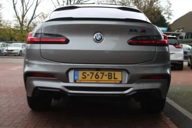 BMW X4 (2020) thumbnail 2