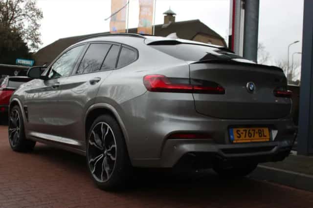 BMW X4 (2020) thumbnail 4