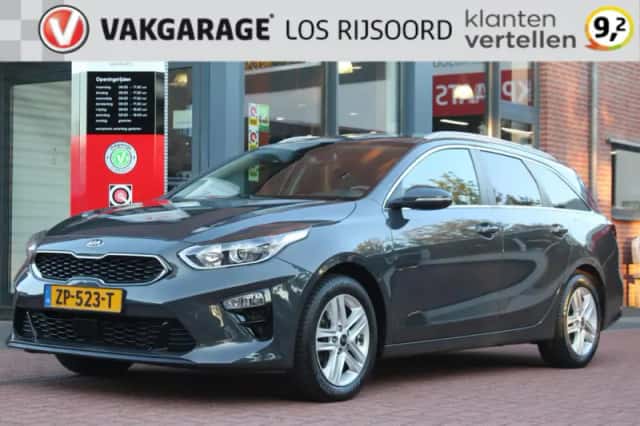 Kia Ceed Sportswagon (2019) thumbnail 1