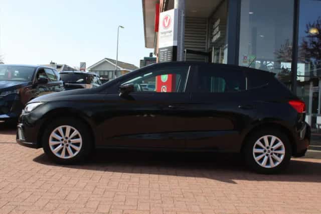 SEAT Ibiza (2022) thumbnail 2