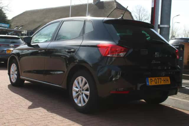 SEAT Ibiza (2022) thumbnail 3