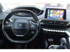 Peugeot 3008 (2018) thumbnail 7