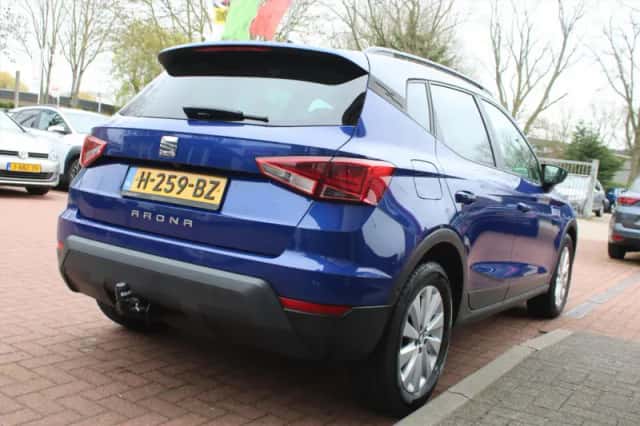 SEAT Arona (2020) thumbnail 5