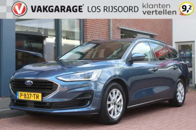 Ford Focus (2022) thumbnail 1