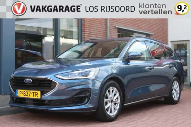 Ford Focus (2022) thumbnail 1