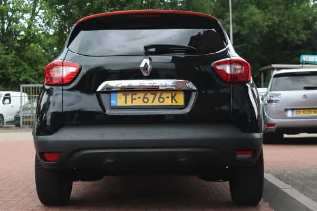 Renault Captur (2017) thumbnail 4