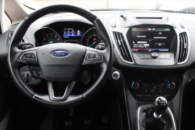 Ford C-Max (2016) thumbnail 6