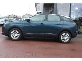 Peugeot 3008 (2021) thumbnail 2