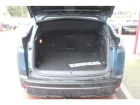 Peugeot 3008 (2021) thumbnail 16