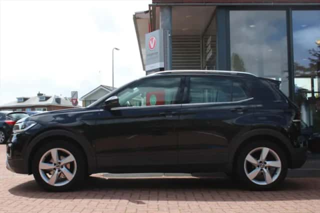 Volkswagen T-Cross (2021) thumbnail 2