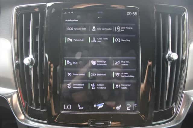 Volvo V90 (2019) thumbnail 12
