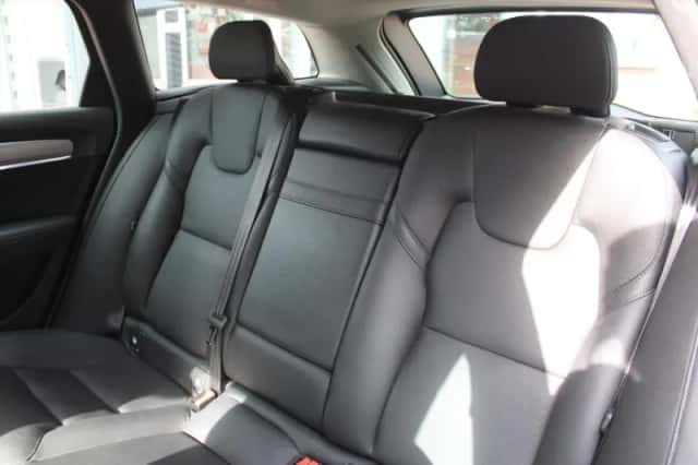 Volvo V90 (2019) thumbnail 15