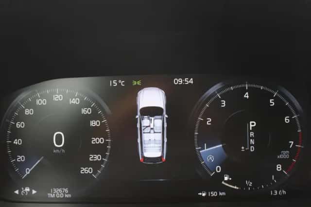 Volvo V90 (2019) thumbnail 9