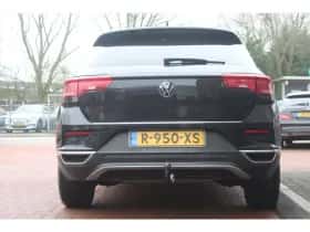 Volkswagen T-Roc (2022) thumbnail 4