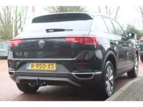 Volkswagen T-Roc (2022) thumbnail 5