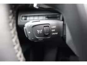 Peugeot 5008 (2021) thumbnail 13
