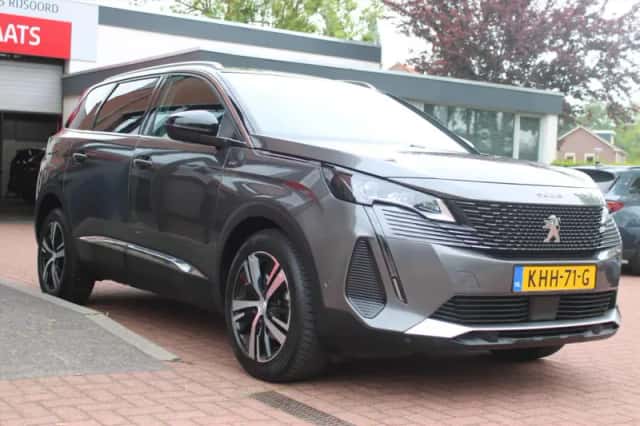 Peugeot 5008 (2022) thumbnail 6