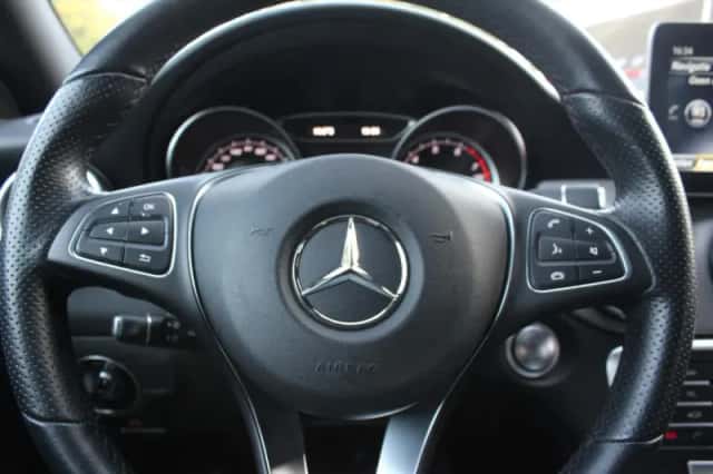 Mercedes-Benz CLA-Klasse (2018) thumbnail 17