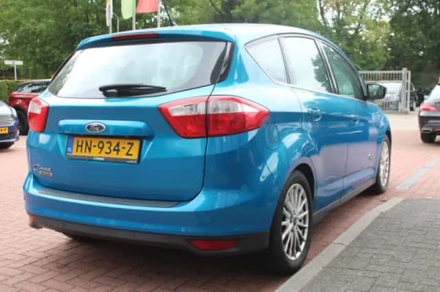 Ford C-Max (2015) thumbnail 5