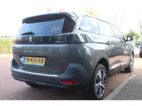 Peugeot 5008 (2021) thumbnail 5