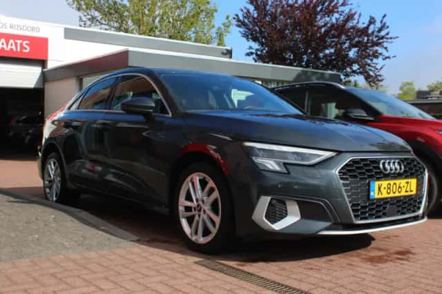 Audi A3 (2021) thumbnail 6