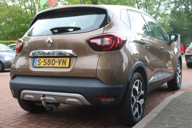 Renault Captur (2018) thumbnail 5