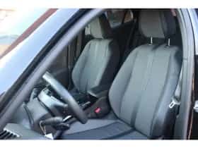 Peugeot 2008 (2023) thumbnail 12