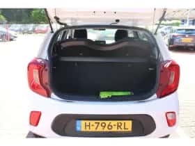 Kia Picanto (2020) thumbnail 16