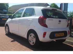 Kia Picanto (2020) thumbnail 3