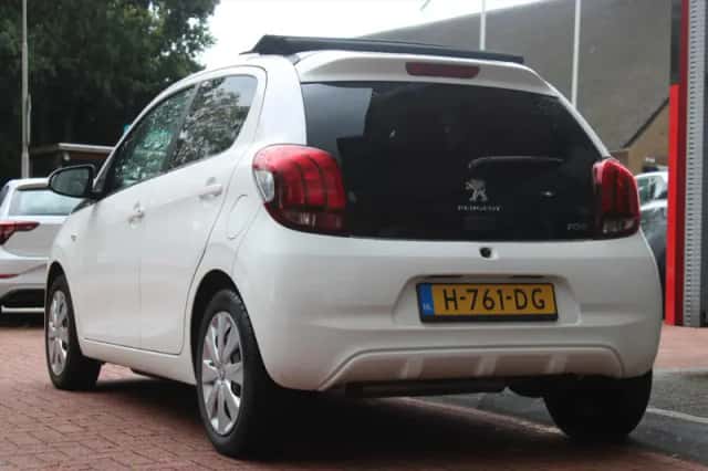 Peugeot 108 (2020) thumbnail 3