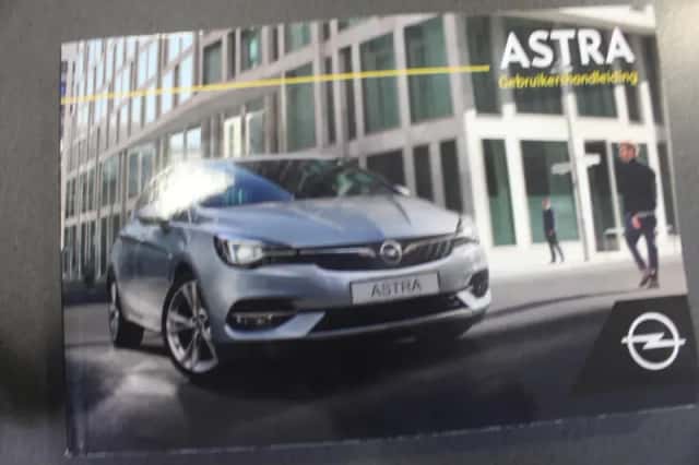 Opel Astra (2021) thumbnail 18