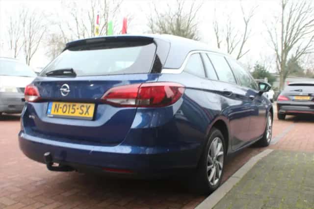 Opel Astra (2021) thumbnail 5