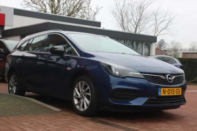 Opel Astra (2021) thumbnail 6