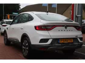 Renault Arkana (2022) thumbnail 3