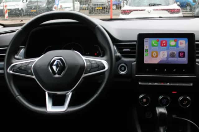 Renault Arkana (2022) thumbnail 7