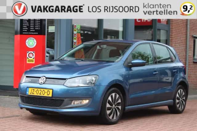 Volkswagen Polo (2016) thumbnail 1