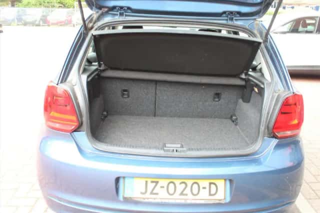 Volkswagen Polo (2016) thumbnail 15