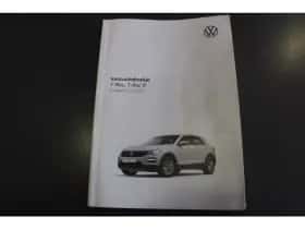 Volkswagen T-Roc (2021) thumbnail 16
