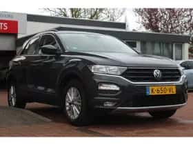 Volkswagen T-Roc (2021) thumbnail 6